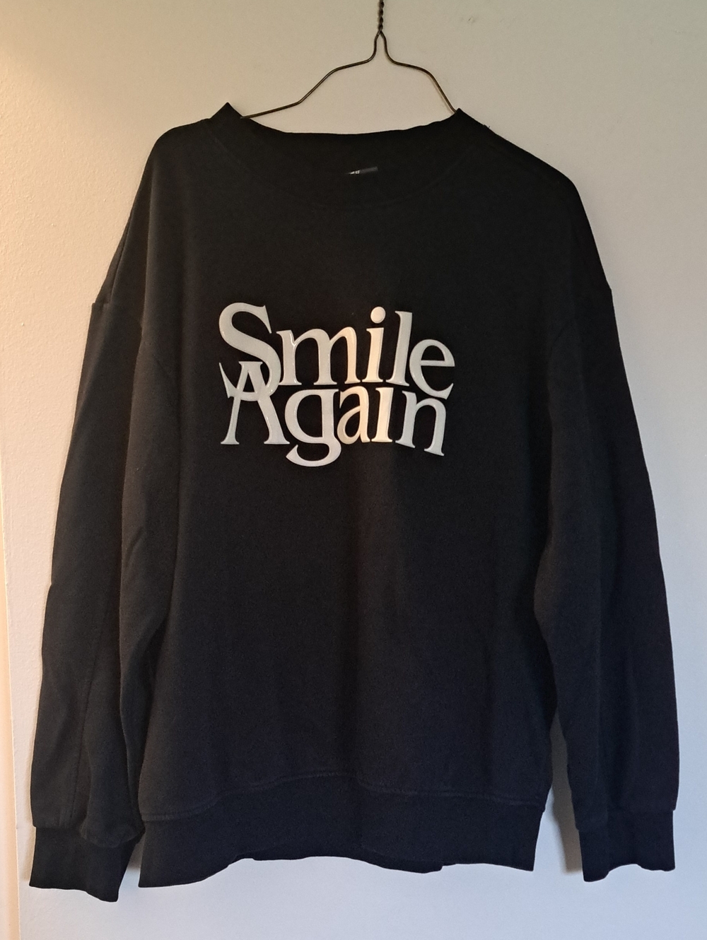 Smile Again Black Crewneck Sweatshirt H&M